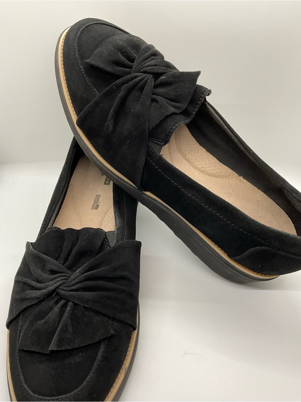 Clarks Sharon Dasher Black Suede Knot-Front Loafers Women’s size 11W